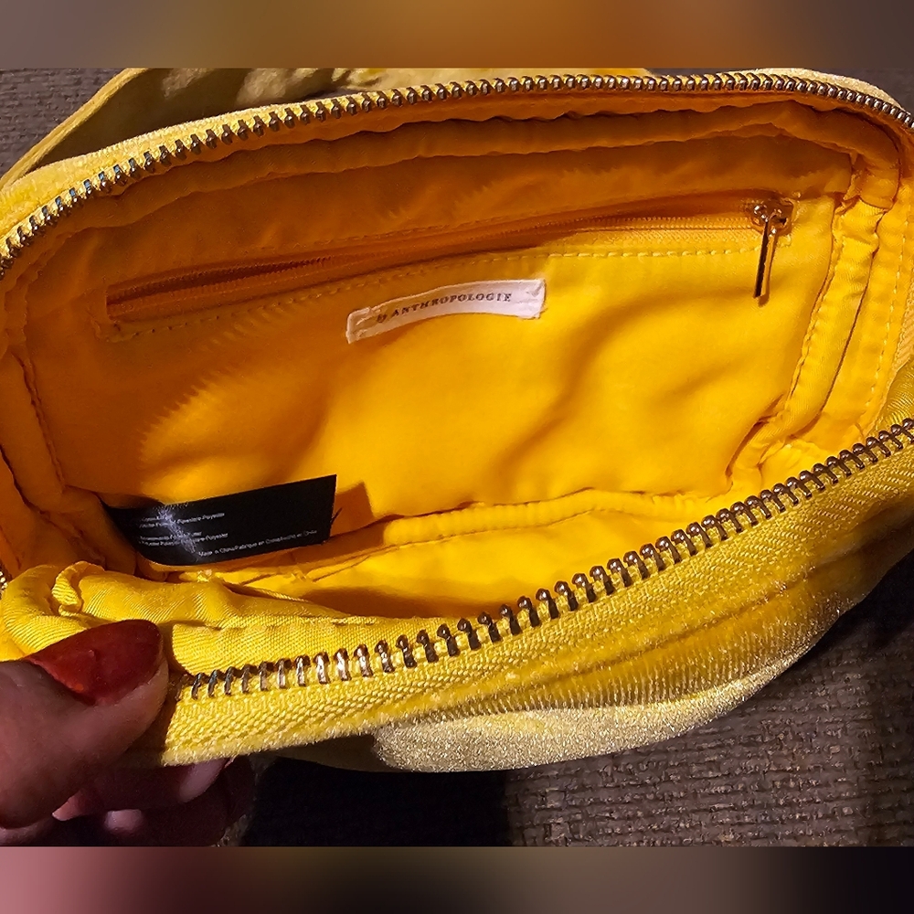 Anthropologie Velet Beltbag In Mustard With Goldtone Hardware EUC - Picture 9 of 12